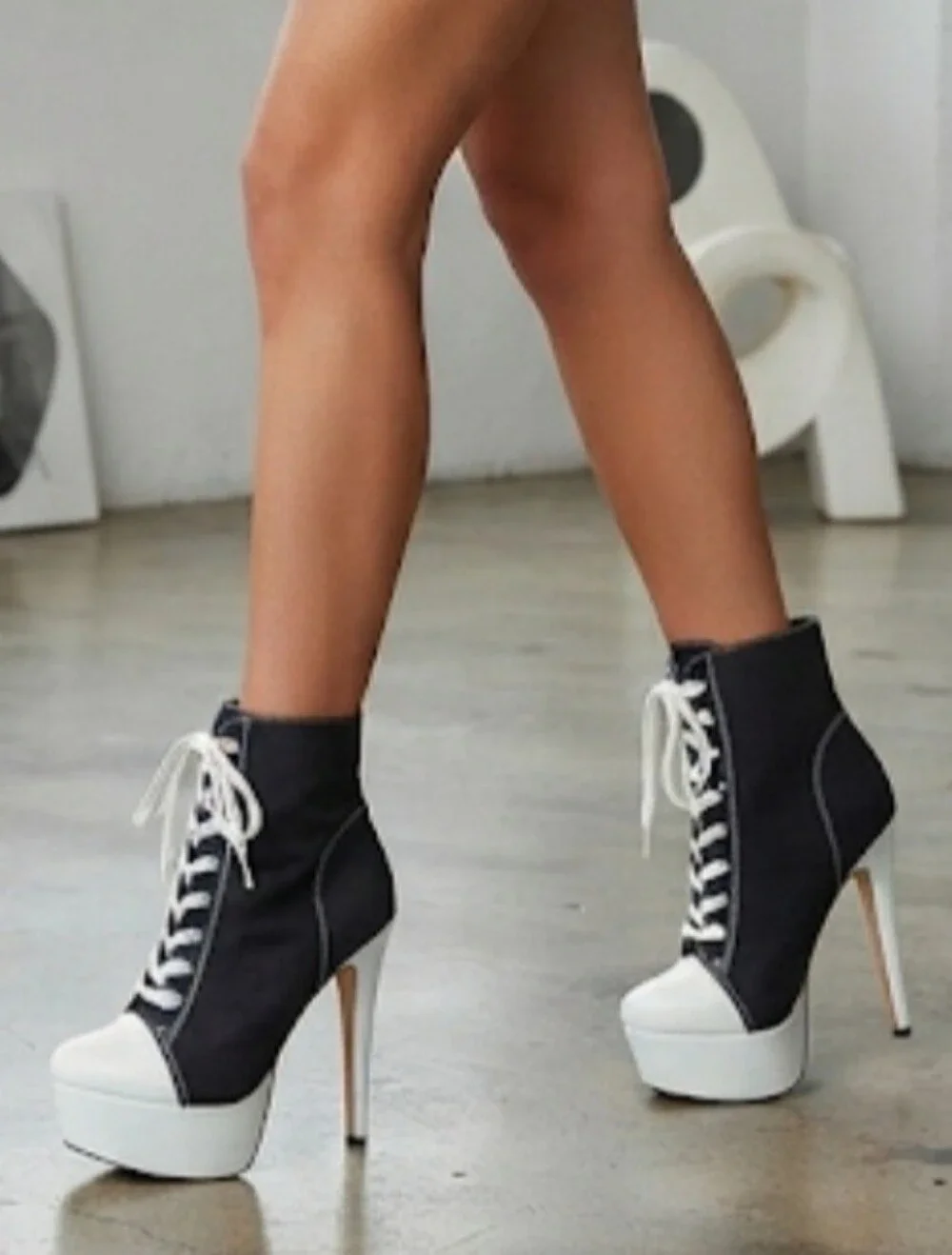 Black Canvas Platform Sneaker Heels Stiletto Ankle Boots Lace-Up  US 9 EU 39